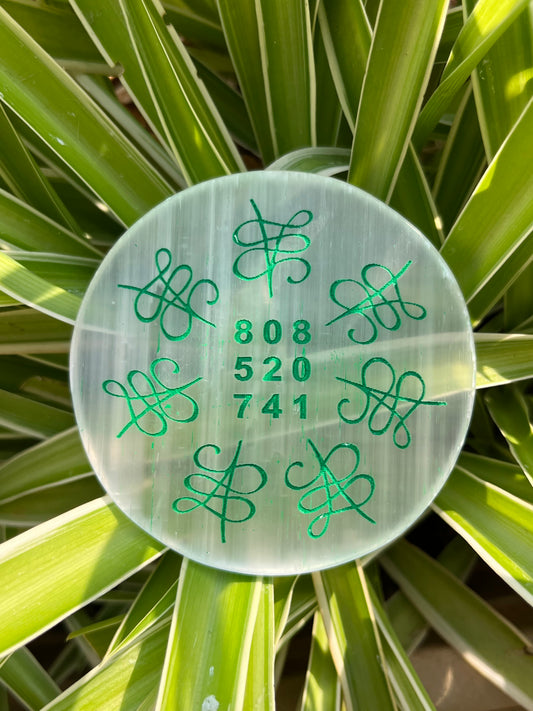 Zibu Selenite Plate
